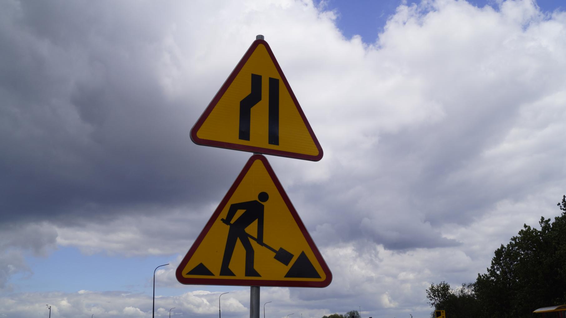 Bieżące naprawy jezdni i chodników - gdzie dziś pojawią się służby drogowe