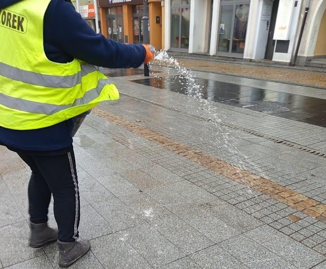 Uwaga, może być ślisko! My już działamy.