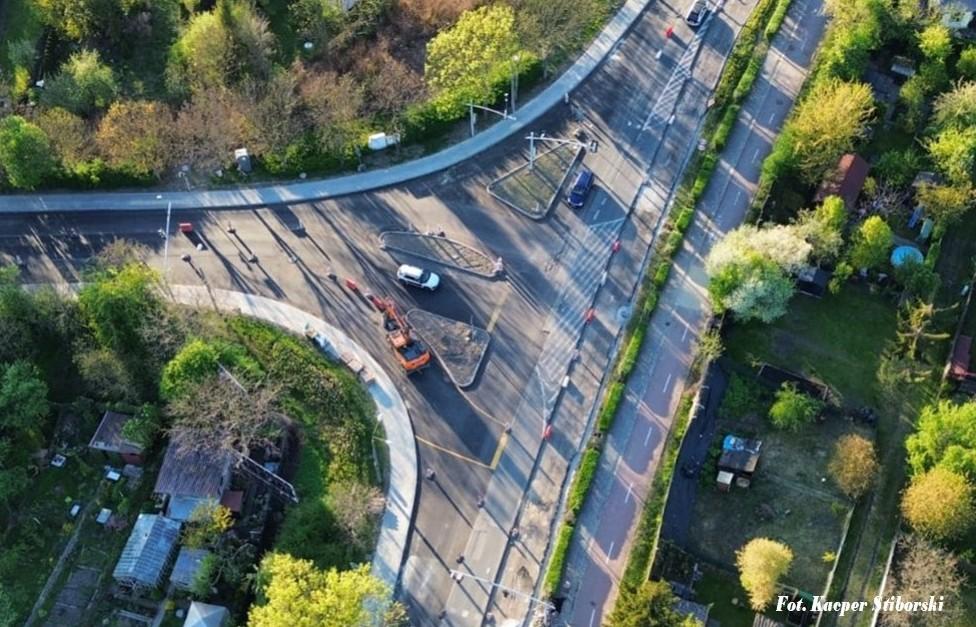 Półmetek prac już za nami - przebudowa skrzyżowania Orlickiego/Wyspiańskiego