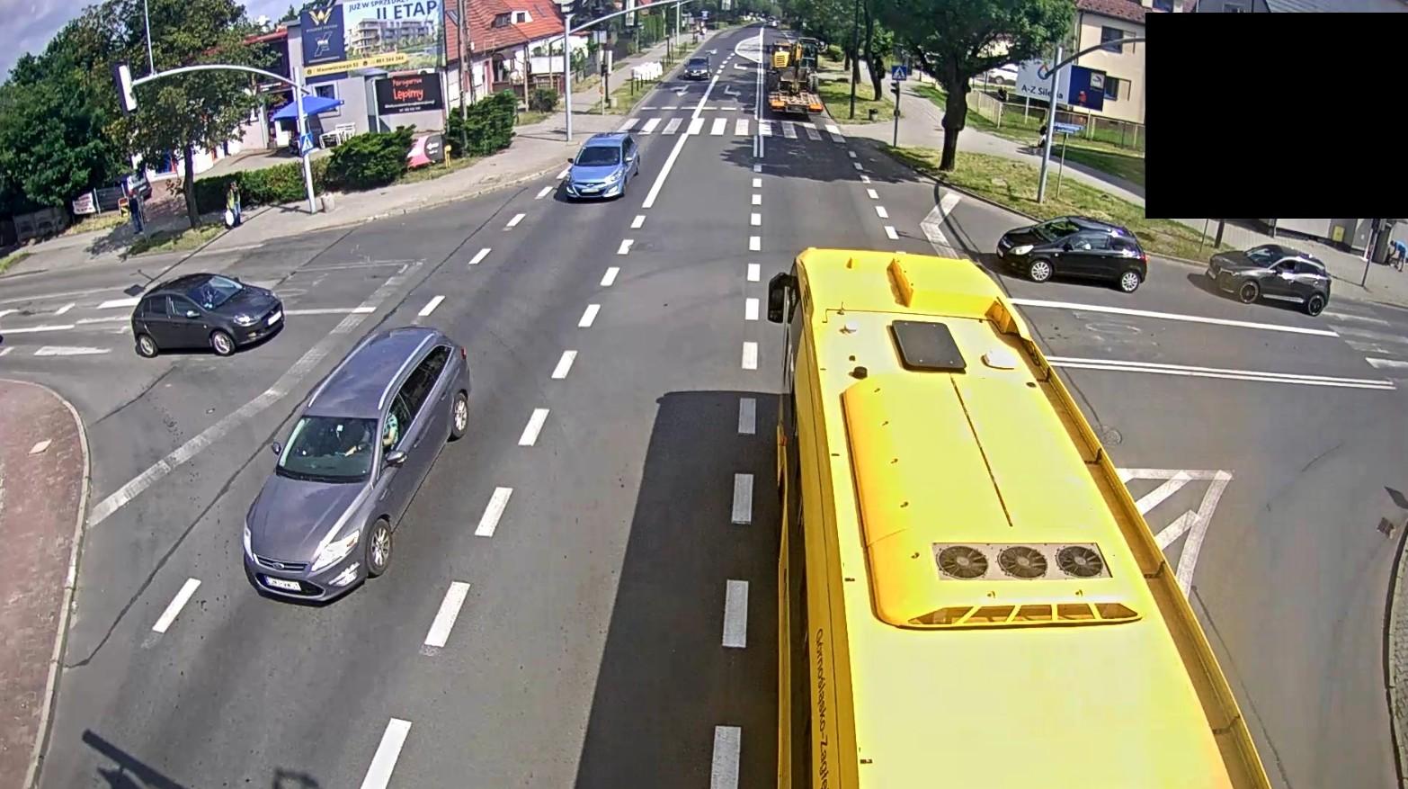 Awaria zasilania - występują zakłócenia lub nie działają sygnalizacje świetlne - Pszczyńska, Rybnicka, Nowy Świat